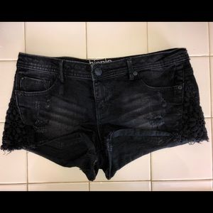Women’s shorts